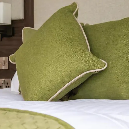 Ravenport Hotel 4*