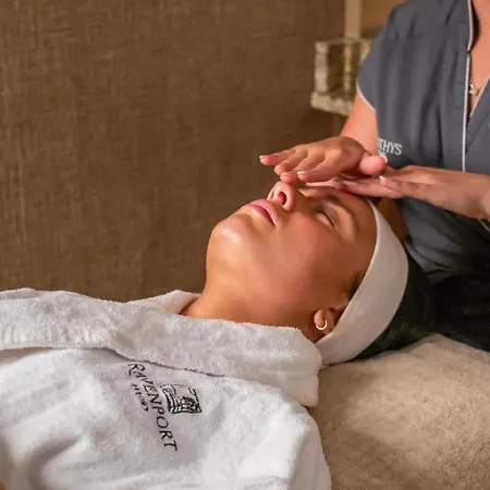 Hotel Ravenport Wexford