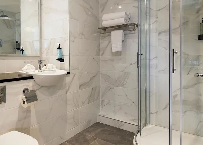 Hotell Ravenport 4*